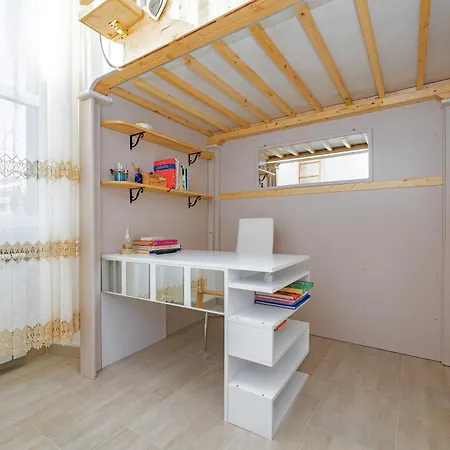 Διαμέρισμα 2 Bedroom - Buzzi Hospital, Sempione, Mico, 100mt Metrom5